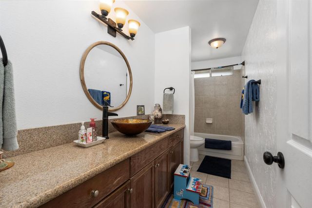 465 Bliss Avenue, Clovis, CA 93611