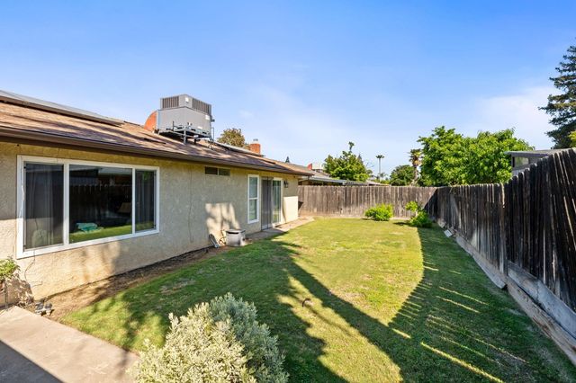 465 Bliss Avenue, Clovis, CA 93611