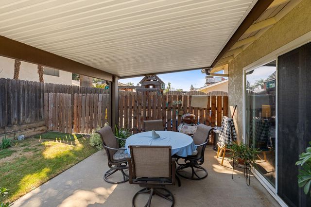 465 Bliss Avenue, Clovis, CA 93611