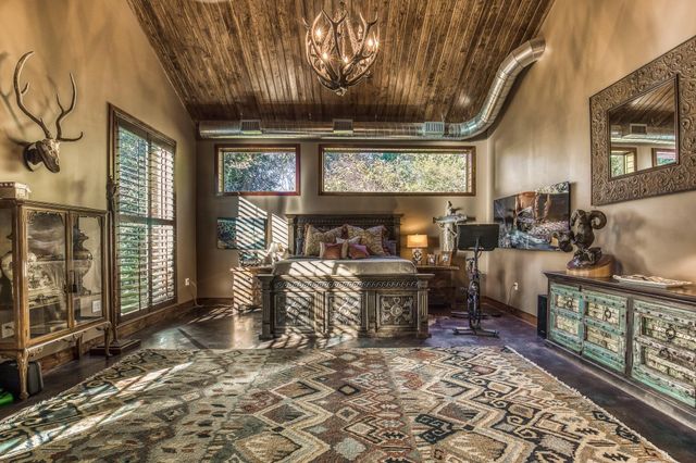 39761 Mesquite Road, Hempstead, TX 77445