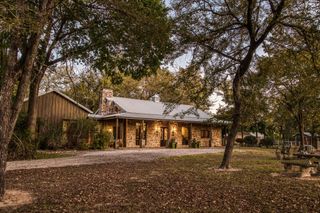 39761 Mesquite Road, Hempstead, TX 77445