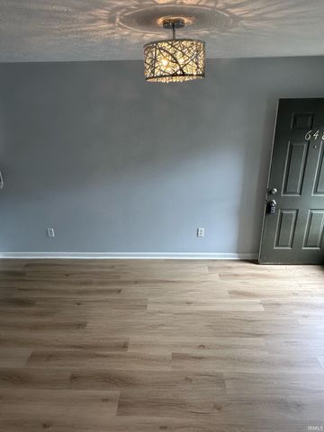 648 E Sherwood Hills Drive, Bloomington, IN 47404