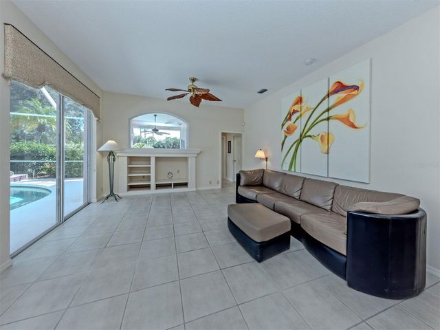 321 WILD PINE WAY, Venice, FL 34292
