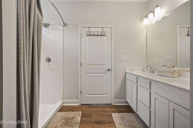 8121 Chapel Hill Lane, Knoxville, TN 37938