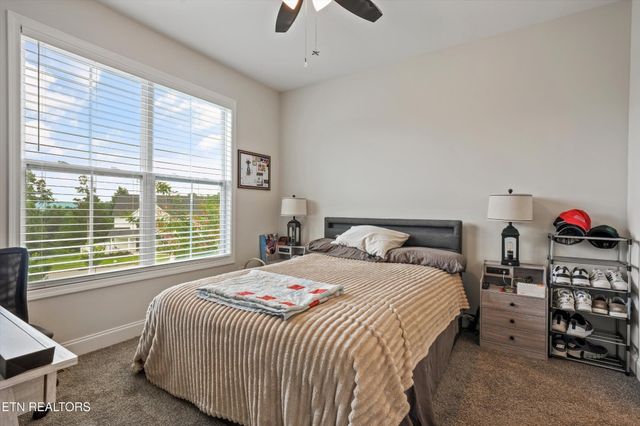 8121 Chapel Hill Lane, Knoxville, TN 37938