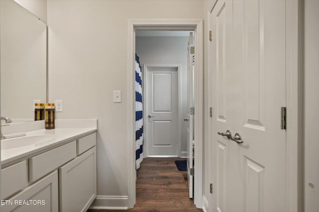 8121 Chapel Hill Lane, Knoxville, TN 37938