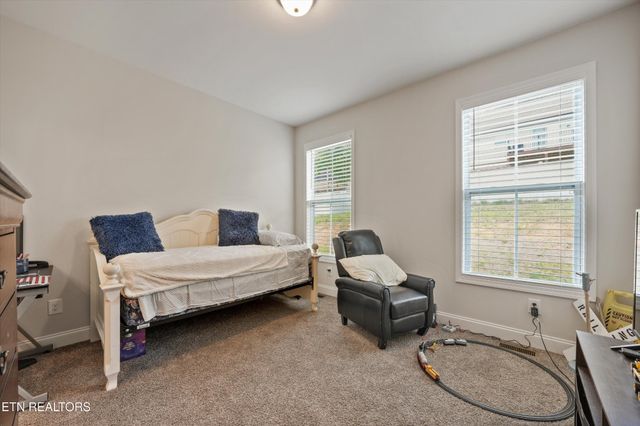 8121 Chapel Hill Lane, Knoxville, TN 37938