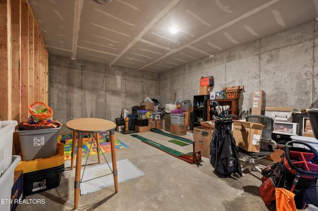 8121 Chapel Hill Lane, Knoxville, TN 37938