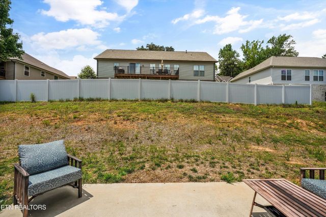 8121 Chapel Hill Lane, Knoxville, TN 37938