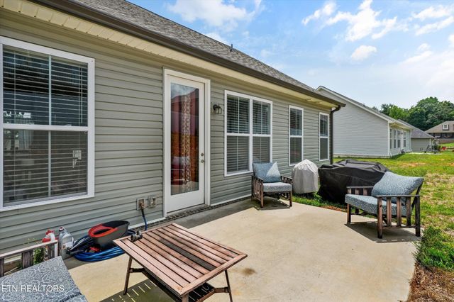 8121 Chapel Hill Lane, Knoxville, TN 37938