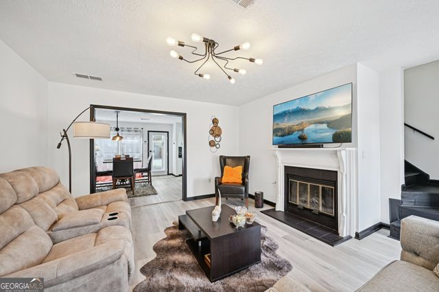 4109 Ashford Green Drive, Duluth, GA 30096