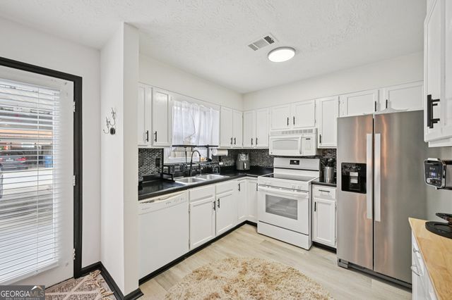 4109 Ashford Green Drive, Duluth, GA 30096