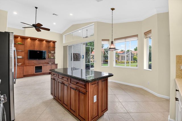 8706 Bellido Circle, Boynton Beach, FL 33472