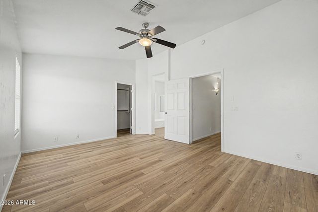 930 E Harwell Road, Phoenix, AZ 85042