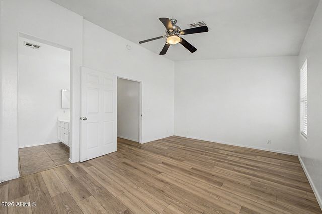 930 E Harwell Road, Phoenix, AZ 85042