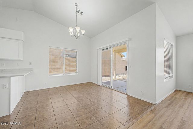 930 E Harwell Road, Phoenix, AZ 85042