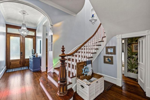 1728 Avenue M, Galveston, TX 77550