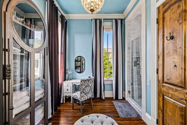 1728 Avenue M, Galveston, TX 77550