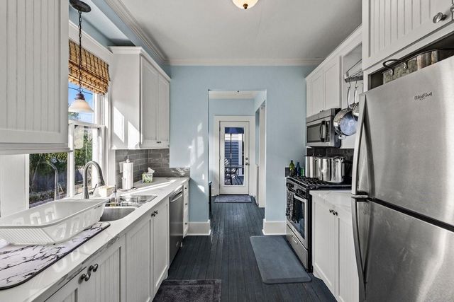 1728 Avenue M, Galveston, TX 77550