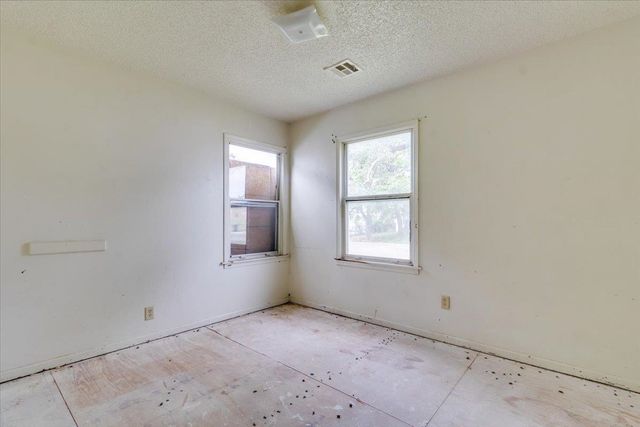 1746 Chautauqua, Wichita, KS 67214