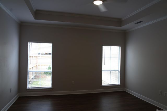 8614 Cypress Point Ct, Baton Rouge, LA 70809