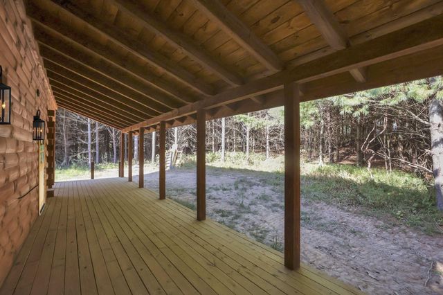 15817 Nickel Plate Road, Logan, OH 43138