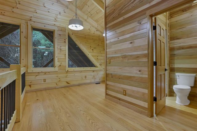 15817 Nickel Plate Road, Logan, OH 43138