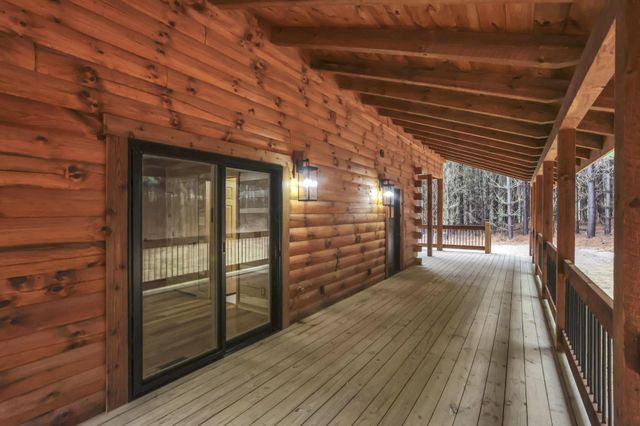 15817 Nickel Plate Road, Logan, OH 43138