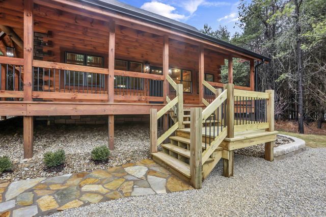 15817 Nickel Plate Road, Logan, OH 43138