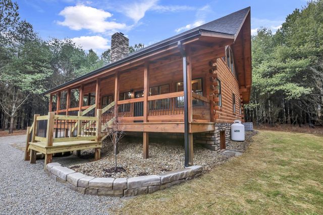 15817 Nickel Plate Road, Logan, OH 43138