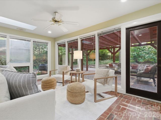 2506 Winding Oak Drive, Charlotte, NC 28270