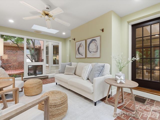 2506 Winding Oak Drive, Charlotte, NC 28270