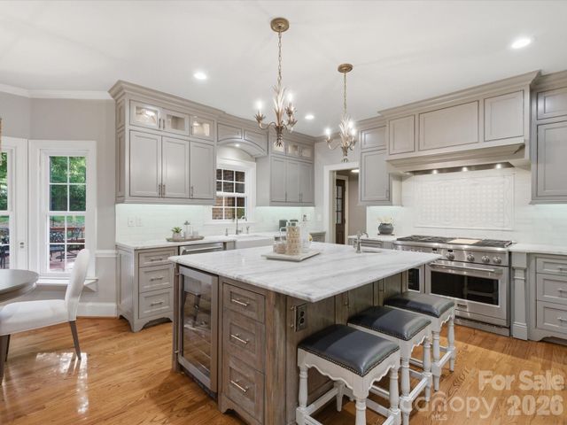 2506 Winding Oak Drive, Charlotte, NC 28270