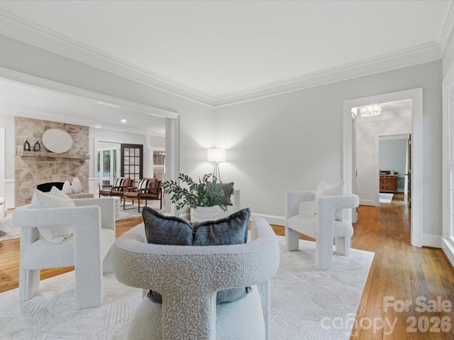 2506 Winding Oak Drive, Charlotte, NC 28270