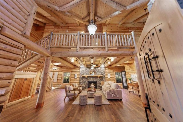 44 Pine Avenue, Mount Hermon, CA 95041