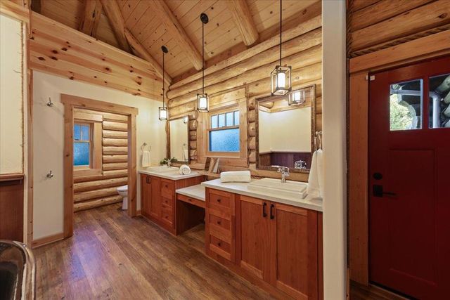 44 Pine Avenue, Mount Hermon, CA 95041