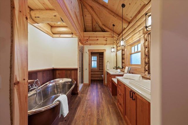 44 Pine Avenue, Mount Hermon, CA 95041