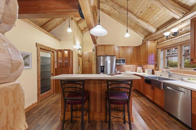 44 Pine Avenue, Mount Hermon, CA 95041