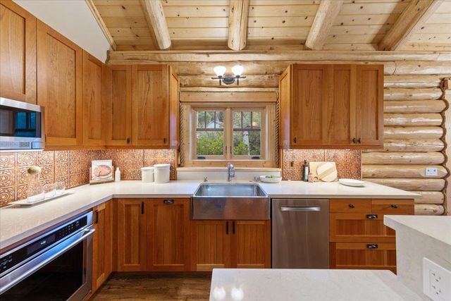 44 Pine Avenue, Mount Hermon, CA 95041