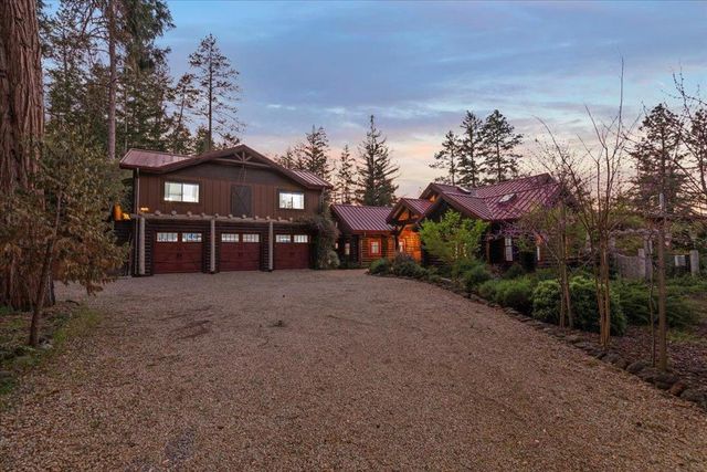 44 Pine Avenue, Mount Hermon, CA 95041