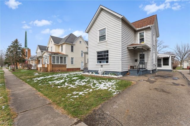 125 E Indiana Avenue, Sebring, OH 44672