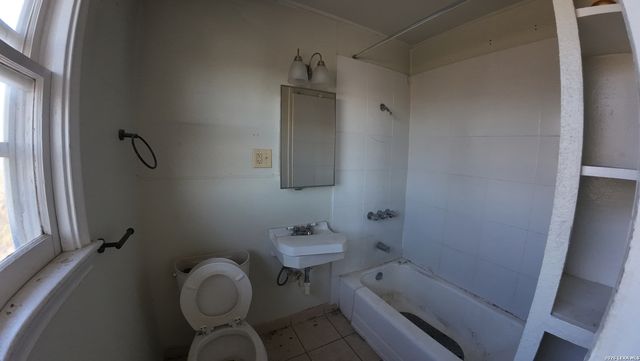 401 Natalen, San Antonio, TX 78209