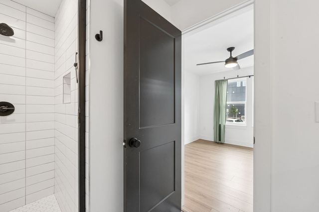 102 Duke St Apt 24, Nashville, TN 37207