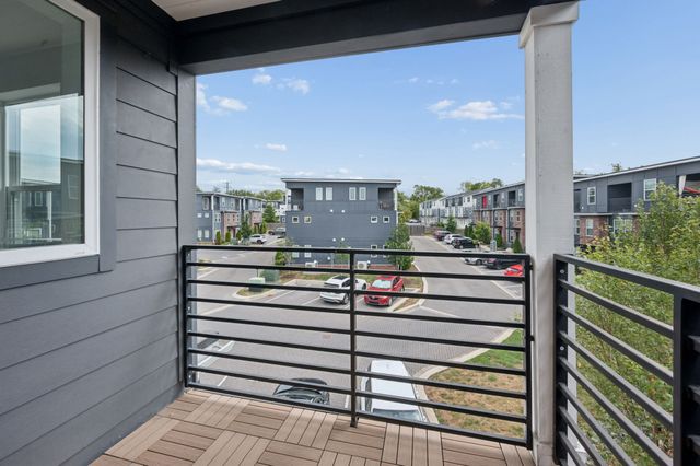 102 Duke St Apt 24, Nashville, TN 37207