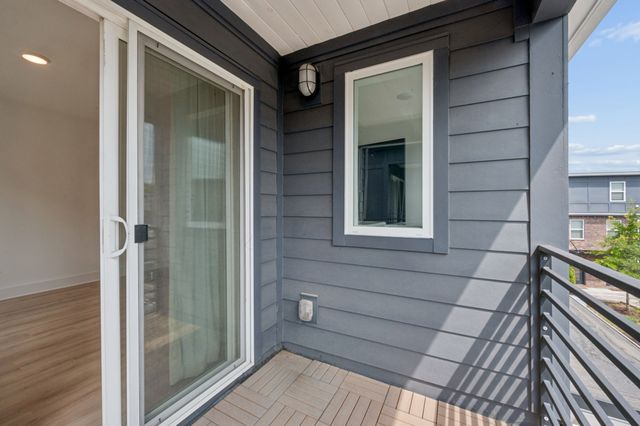 102 Duke St Apt 24, Nashville, TN 37207