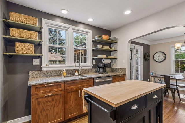 1260 Saint Clair Avenue, Saint Paul, MN 55105