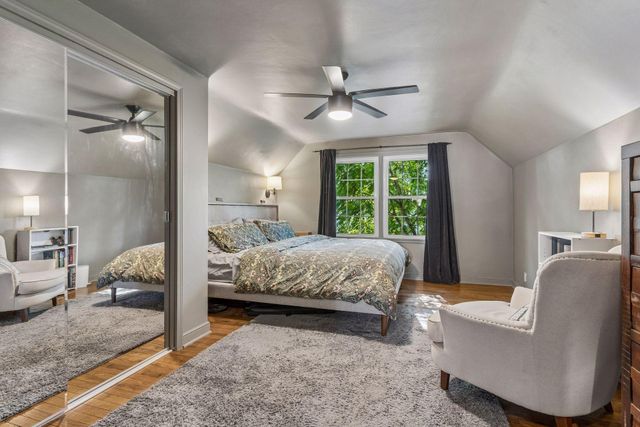 1260 Saint Clair Avenue, Saint Paul, MN 55105