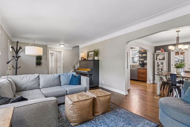 1260 Saint Clair Avenue, Saint Paul, MN 55105