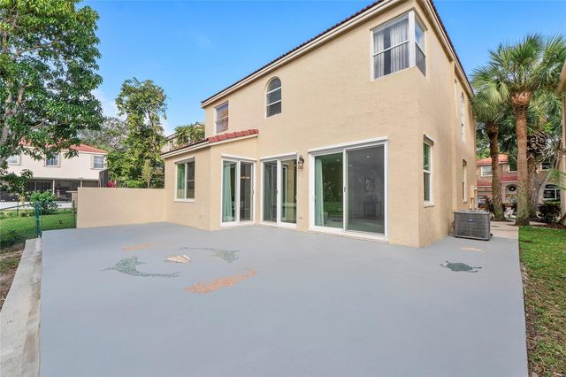 659 NW 88th Drive, Coral Springs, FL 33071