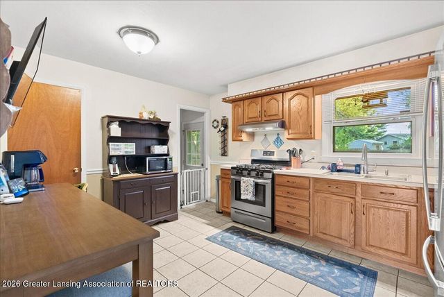 912 W Shepherd Street, Charlotte, MI 48813